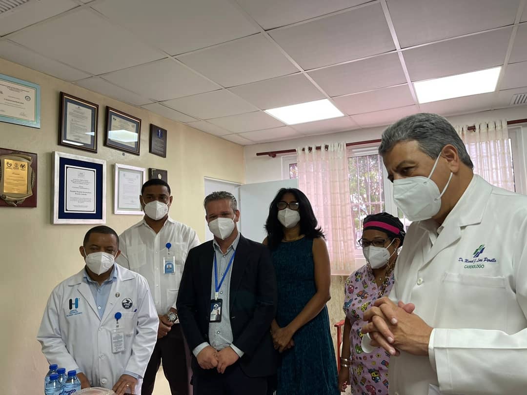 Read more about the article El Hospital Provincial Ricardo Limardo recibió la visita del director ejecutivo del Servicio Regional de Salud el doctor Manuel Lora Perelló.