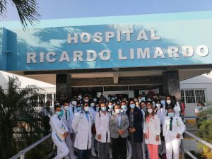 Read more about the article El Hospital Provincial Ricardo Limardo recibe médicos en formación del Programa de Medicina de la Universidad Tecnológica de Santiago UTESA.