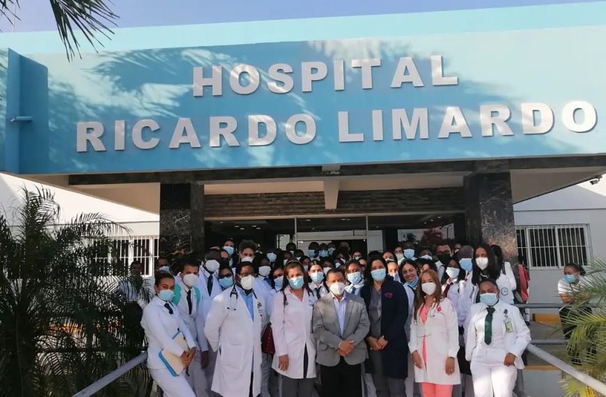 El Hospital Provincial Ricardo Limardo recibe m&eacute;dicos en formaci&oacute;n del Programa de Medicina de la Universidad Tecnol&oacute;gica de Santiago UTESA.
