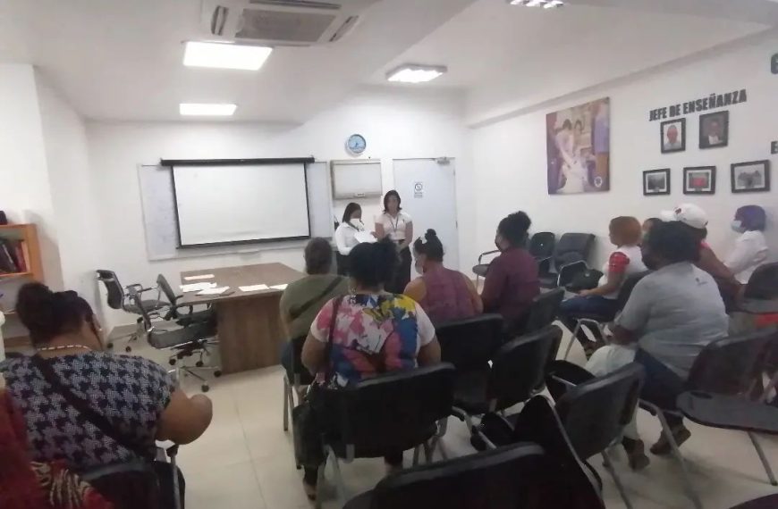El departamento de Atenci&oacute;n al Usuario del Hospital Provincial Ricardo Limardo dej&oacute; iniciado la &acute;&acute;Implementaci&oacute;n de Grupos Focales.