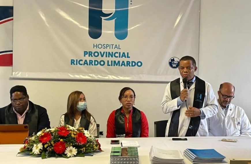 El Hospital Provincial Ricardo Limardo realiz&oacute; acto de bienvenida de la Residencia.