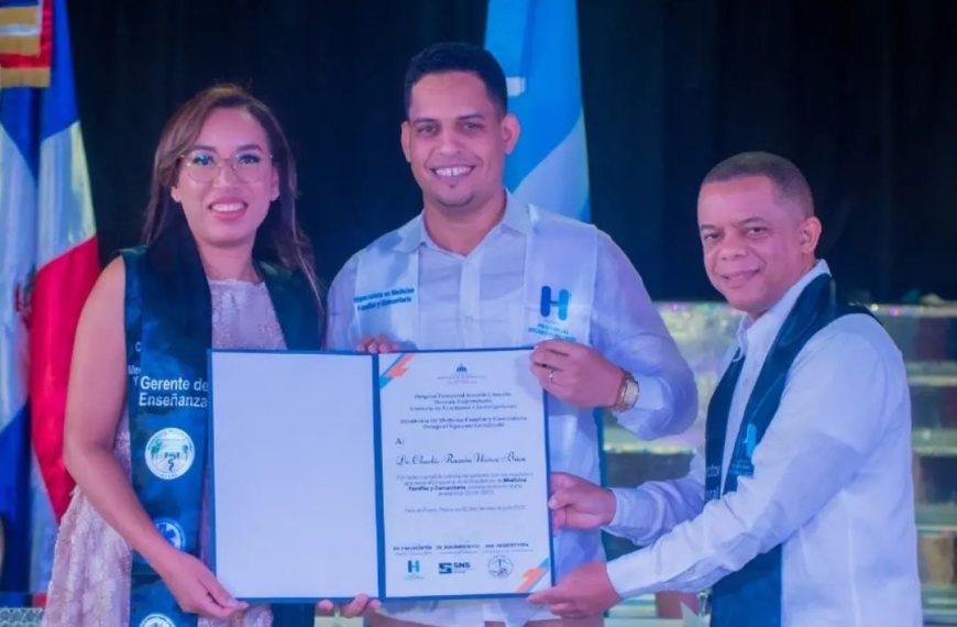 Hospital Ricardo Limardo grad&uacute;a primera promoci&oacute;n de Medicina Familiar y Comunitaria