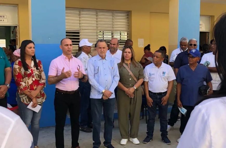 Sup&eacute;rate y el Servicio Nacional de Salud (SNS) realizan intervenci&oacute;n social en Puerto Plata.