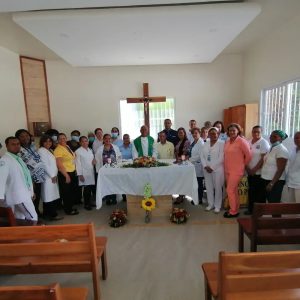 Read more about the article Hospital Provincial Ricardo Limardo celebraron una eucaristía en honor a los Doctores del Centro de Salud.