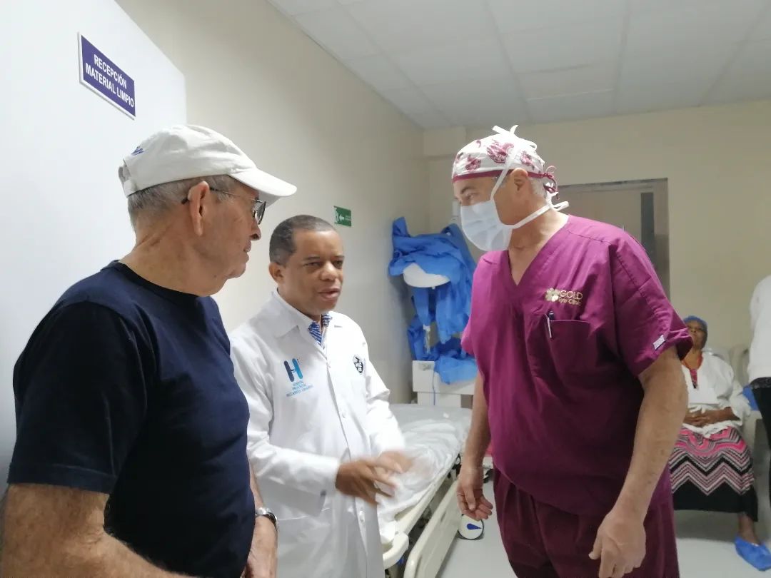 Read more about the article 169 paciente se benefician en operativo de procedimiento oftalmológico en hospital Ricardo LimardoPuerto Plata RD.