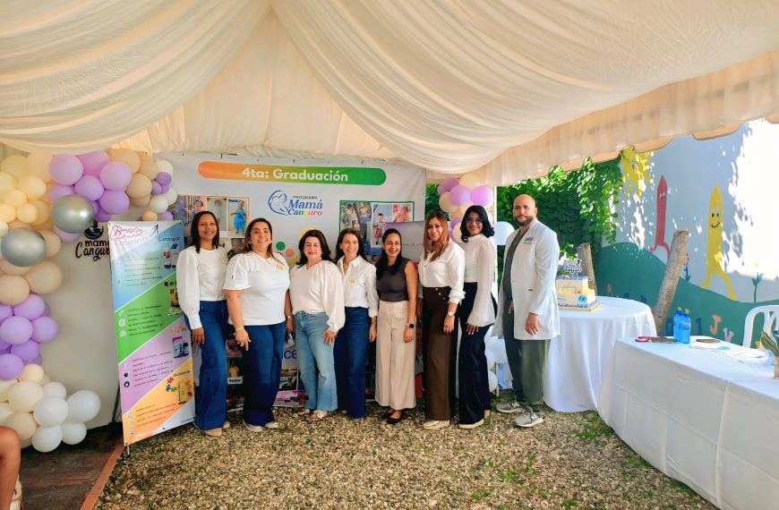 Hospital Ricardo Limardo celebra cuarta graduaci&oacute;n del Programa &ldquo;Mam&aacute; Canguro&rdquo;